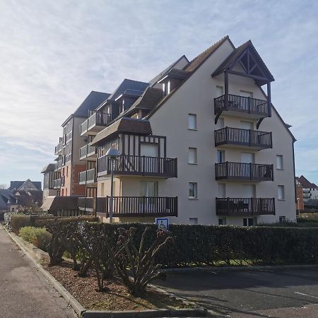 Cabourg T2 Front De Mer - Proche Thalasso Bagian luar foto
